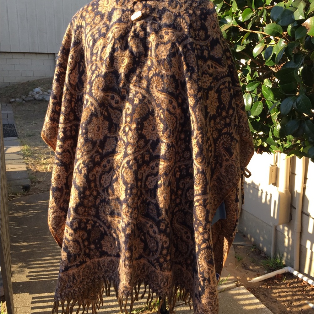 COPY - Women's Wool Poncho